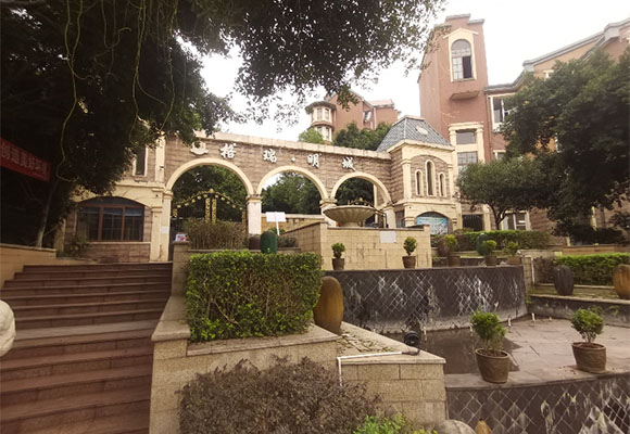 格瑞明城一期倉(cāng)儲(chǔ)用房和部分車庫(kù)第一次變賣